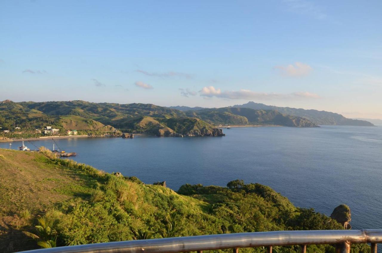 Florabells Iraya Guest House - Batanes Basco Exterior foto